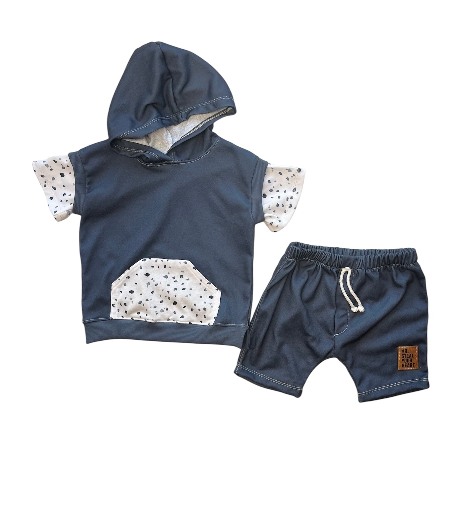 Slouchy Saturday - short sleeve hoodie and shorts (unisex outfit)