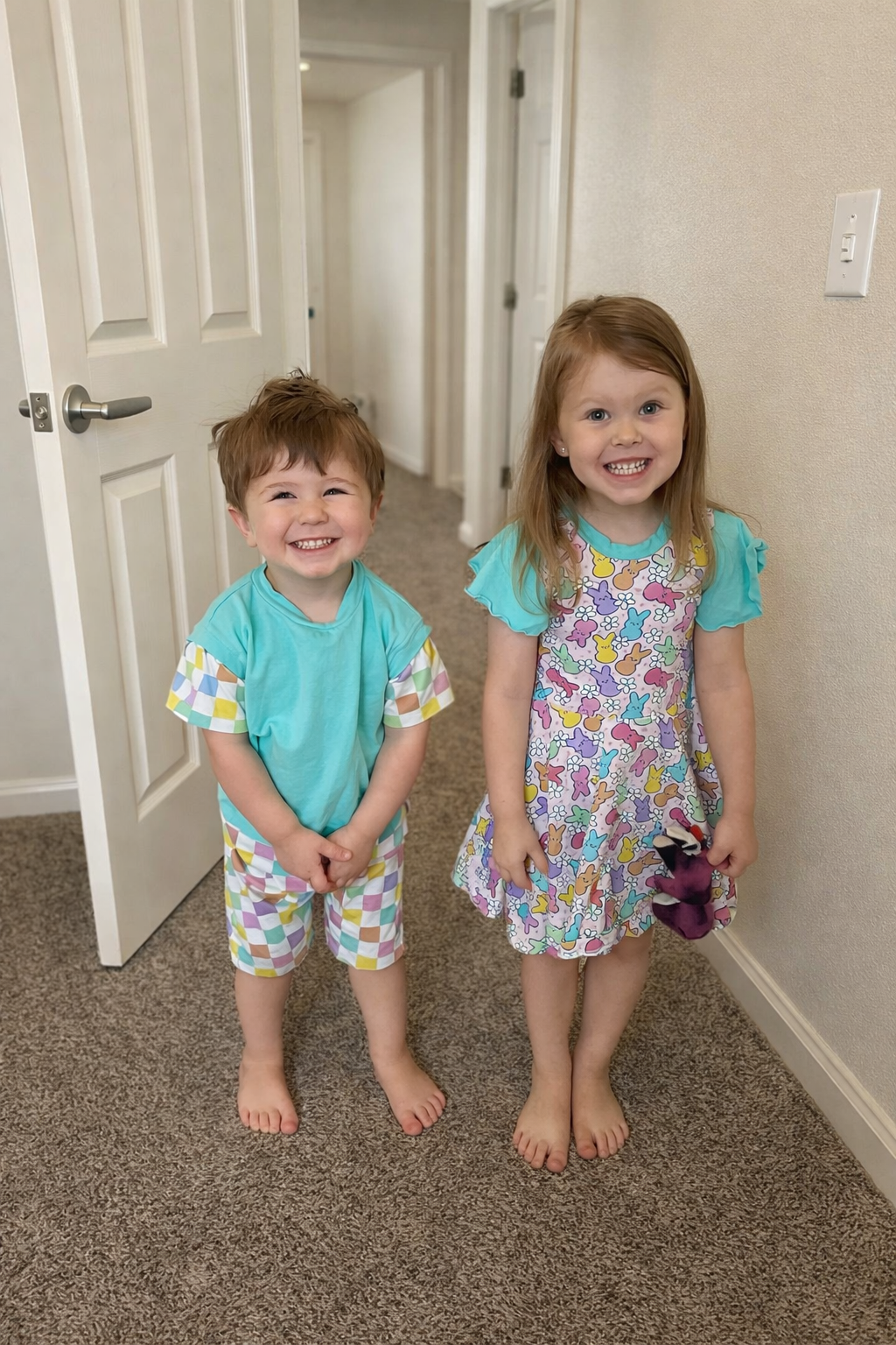 Slouchy Saturday - short sleeve hoodie and shorts (unisex outfit)