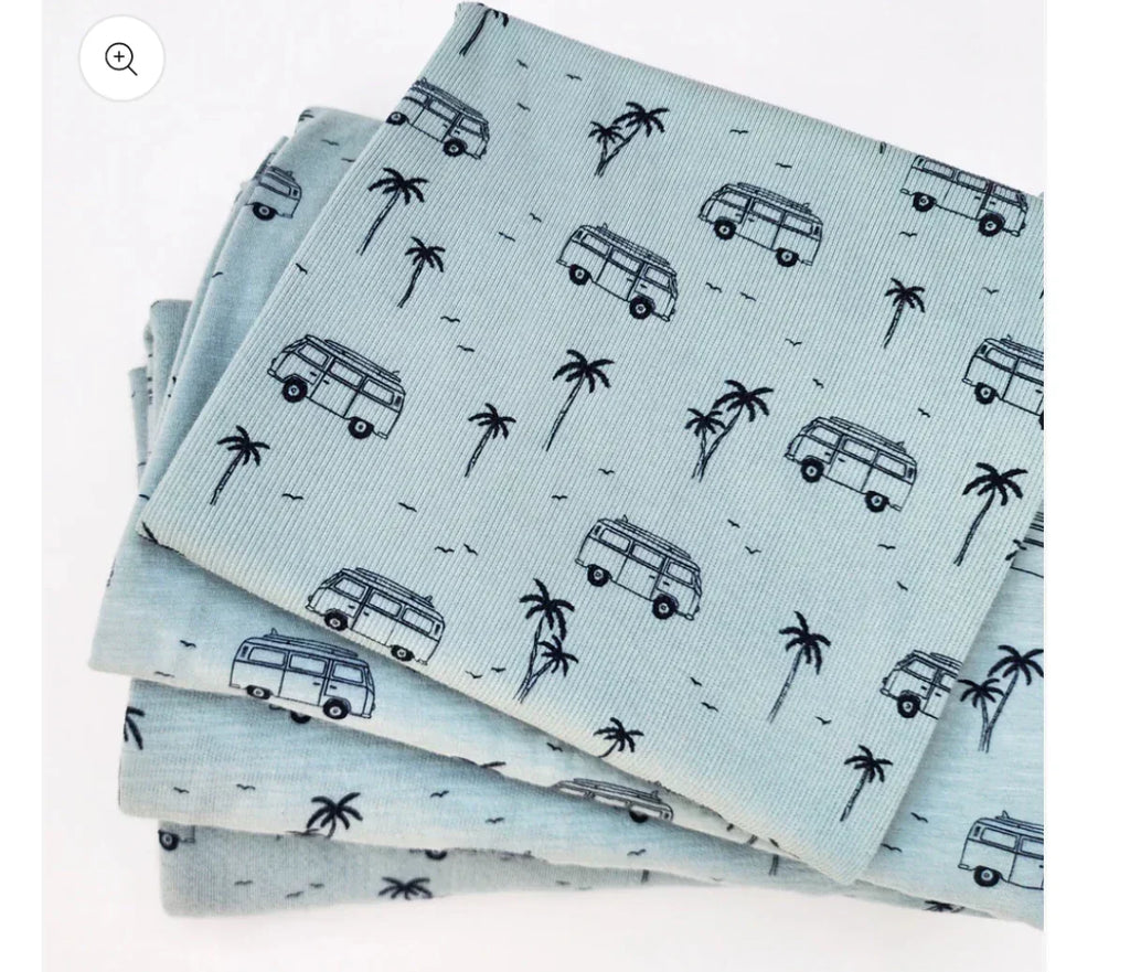 Dolman - shirt with long sleeves  and a band